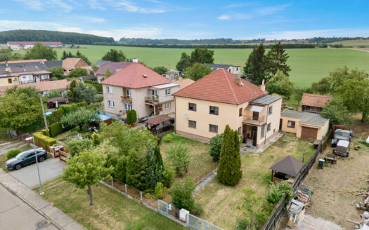 Prodej rodinného domu 190 m², pozemek 1386 m² Rohoznice